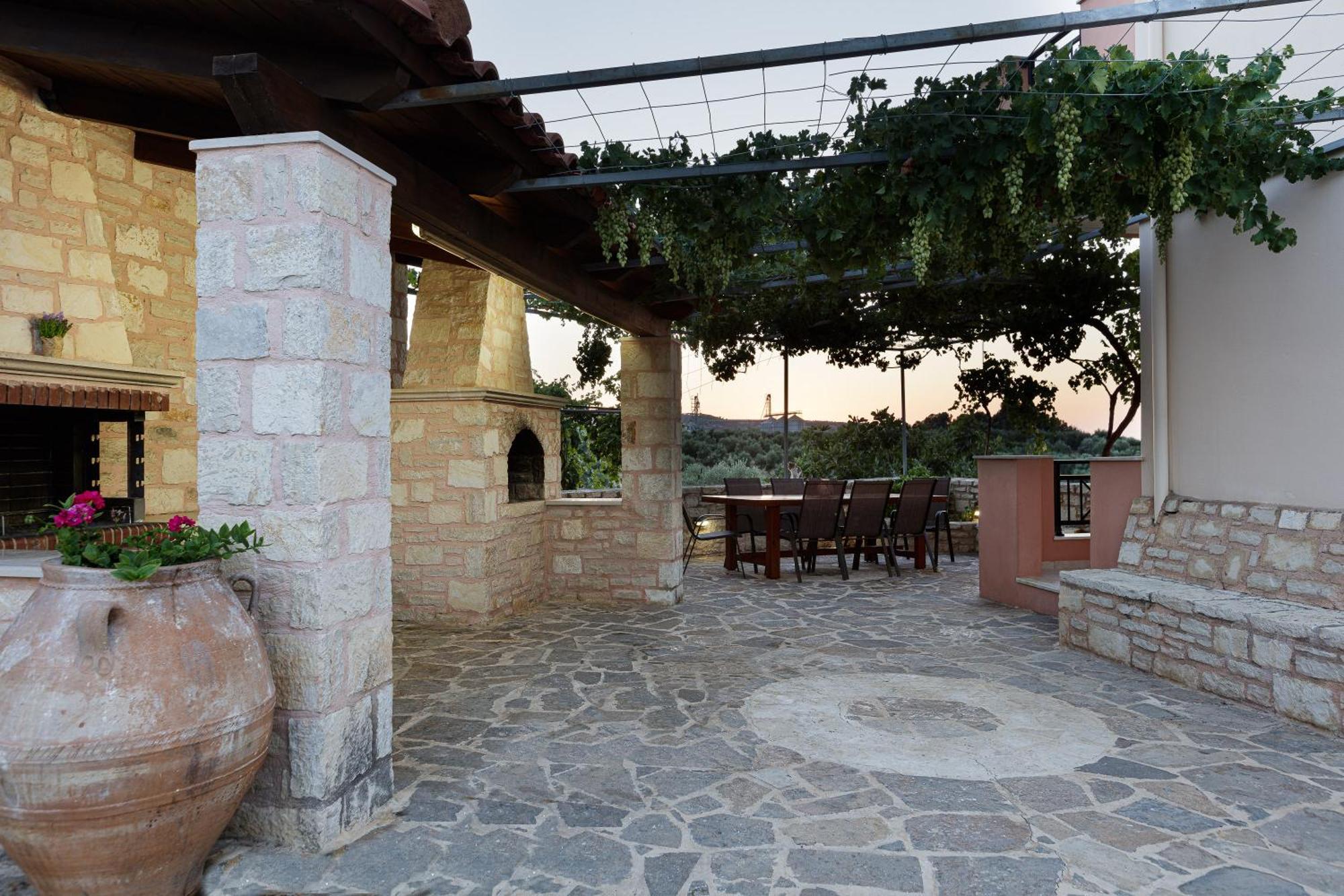 Marina Villa, A Nature Inspiring Retreat Perama  外观 照片